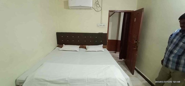 bhilai-hotel-youth-death-girlfriend-supela