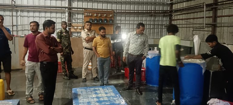 mahasamund-vaidya-food-paneer-raid-200-kg-seized