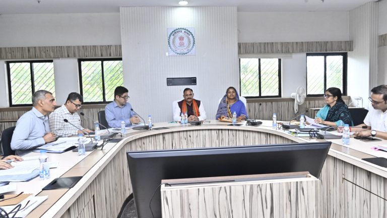 fake-disability-certificate-186-employees-verification-chhattisgarh