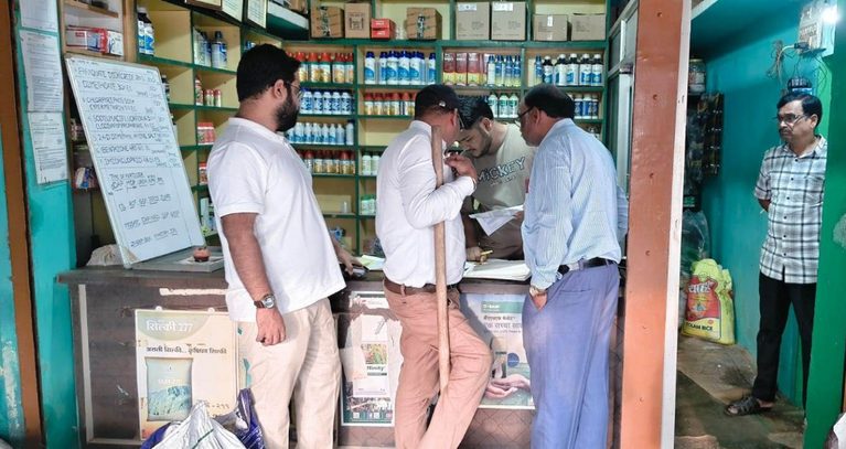 mahasamund-pesticide-inspection-saraypali-agriculture-news