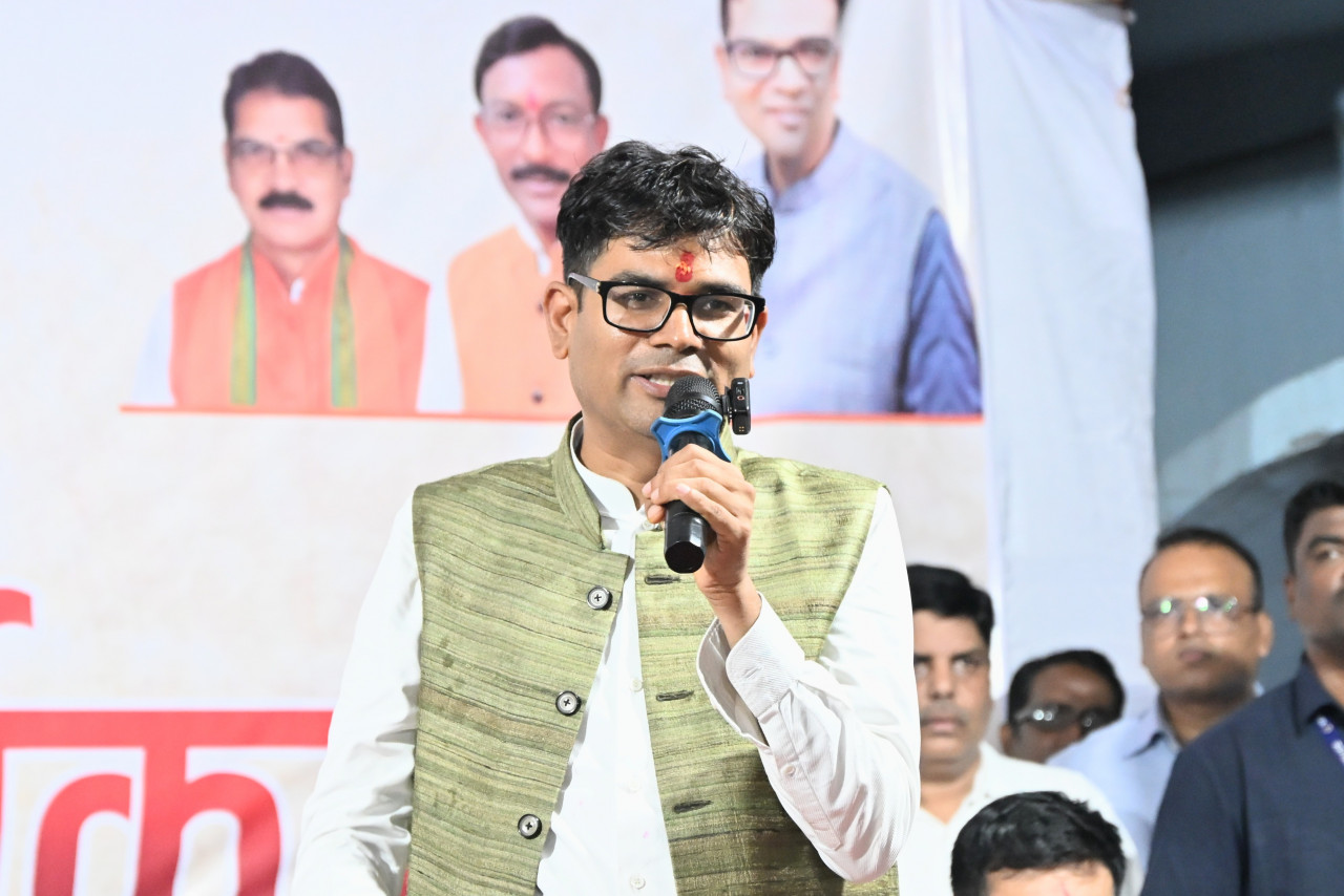 raigarh-ward-34-rcc-drain-construction-op-choudhary