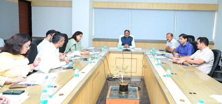cm-vishnu-deo-sai-paras-portal-review-meeting-chhattisgarh-2026