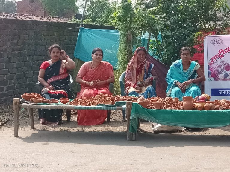 raigarh-savitri-rana-bihan-yojana-pottery-business