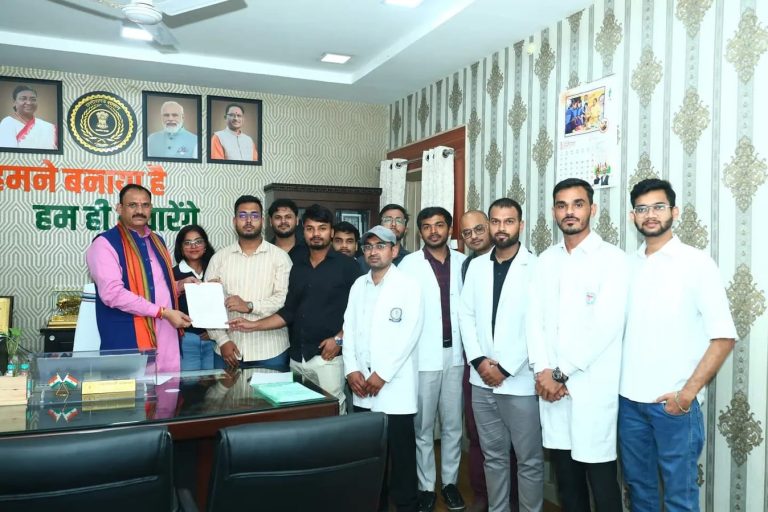 dimrapal-intern-doctors-strike-stipend-hike-shyam-bihari-jaiswal