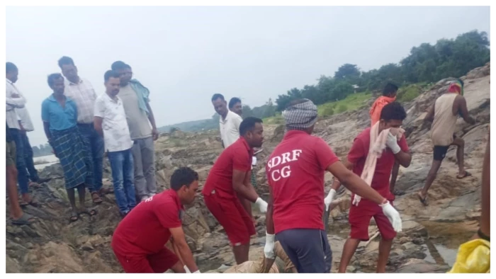 हसदेव नदी हादसा