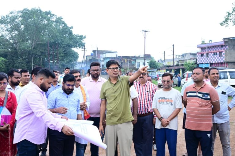 raigarh-development-projects-op-choudhary-inspection