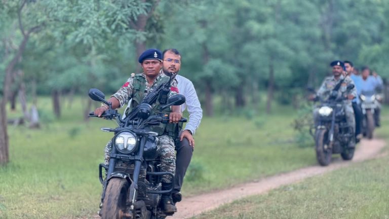 sukma-metaguda-village-collector-rural-development