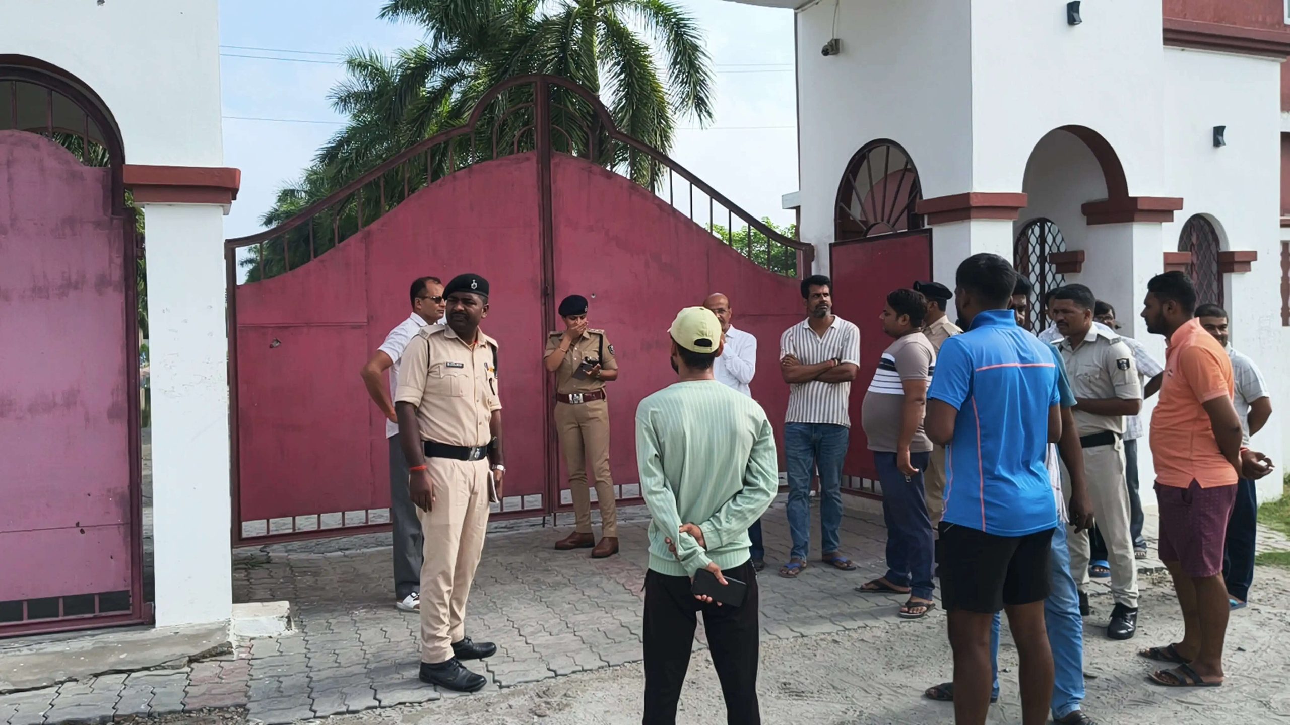 muzaffarpur-school-firing-50-lakh-extortion